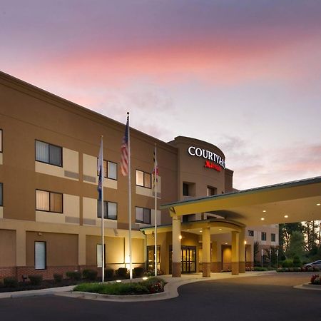 Courtyard By Marriott Waldorf Hotel Exterior foto