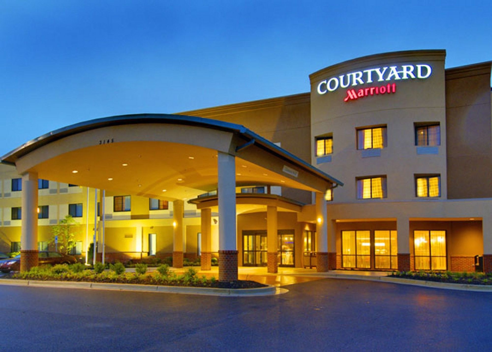 Courtyard By Marriott Waldorf Hotel Exterior foto